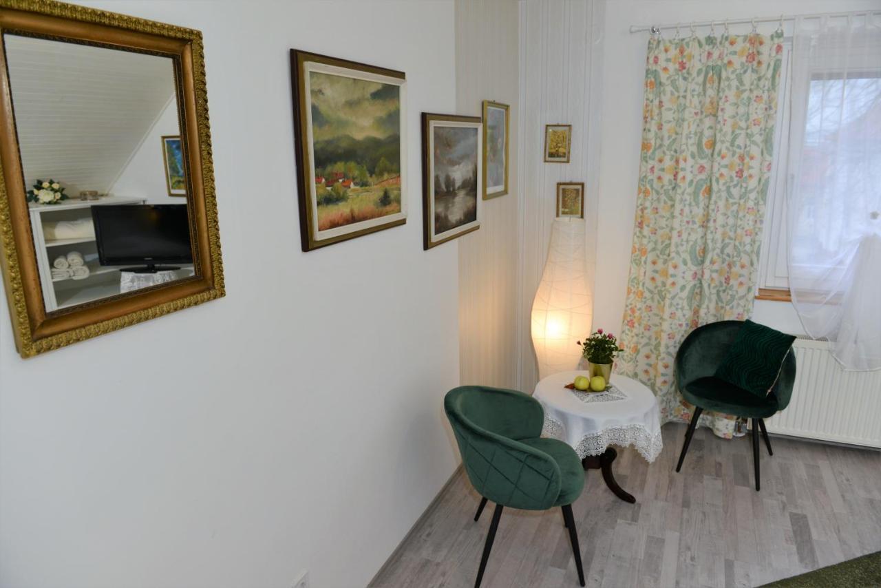 Sommerhaus Veszprém Екстериор снимка